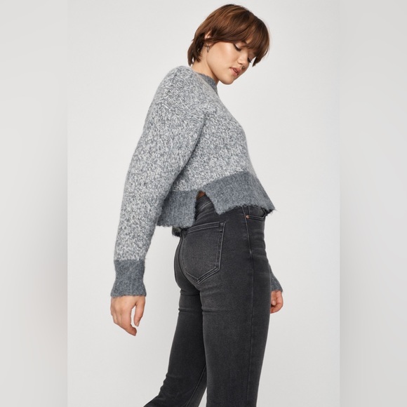 Garage Geneva Cropped Sweater in Gray Marled - Picture 6 of 8